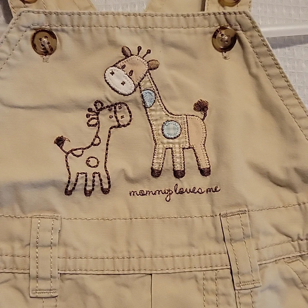Carter's Mommy Loves Me Giraffe Overalls
